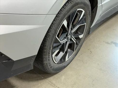 Used 2024 Hyundai Sonata SEL FWD image 10