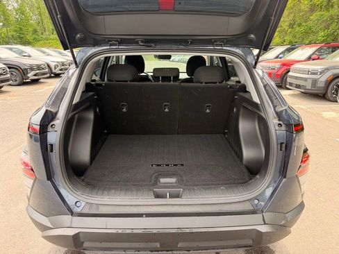 Used 2025 Hyundai Kona SEL AWD/4WD image 32