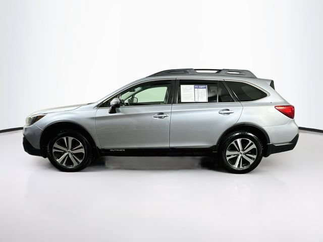 Used 2018 Subaru Outback 2.5i Limited AWD/4WD image 5