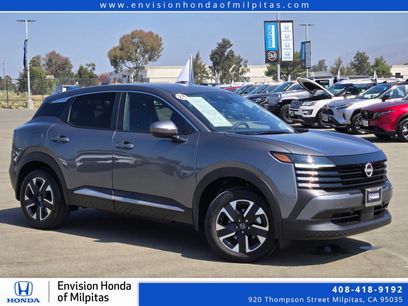 Used 2025 Nissan Kicks SV