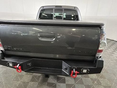 Used 2013 Toyota Tacoma PreRunner w/ TRD Off-Road Pkg RWD image 3