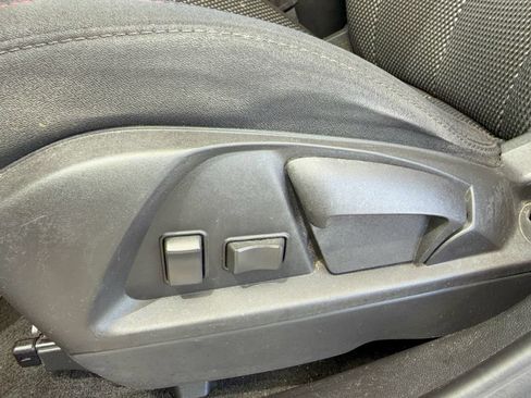 Used 2017 Chevrolet Equinox LS FWD image 14