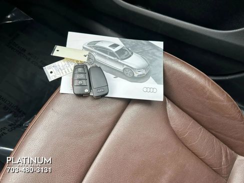 Used 2016 Audi Q3 2.0T Prestige w/ Prestige Package image 23