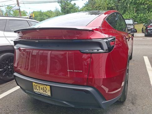 Used 2026 Tesla Model Y Long Range AWD/4WD image 7