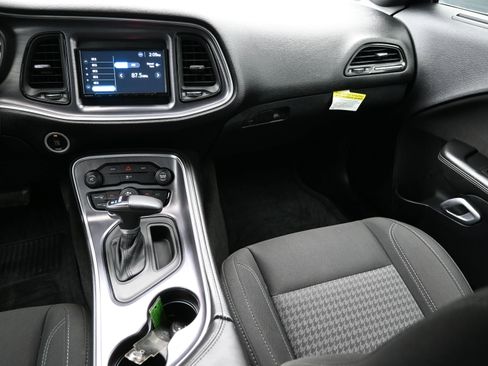 Used 2015 Dodge Challenger R/T w/ Quick Order Package 28B R/T image 33