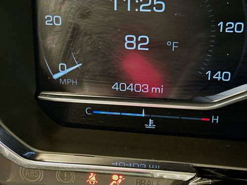 Used 2025 GMC Sierra 1500 SLT AWD/4WD image 19