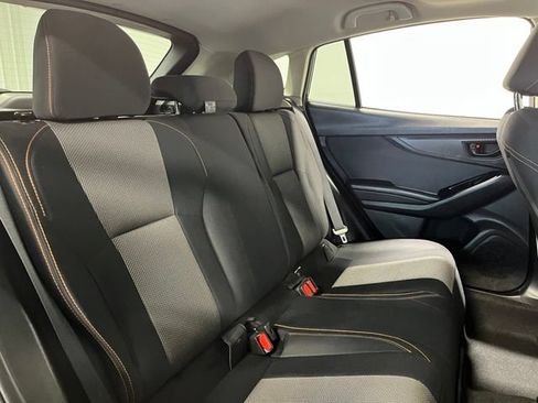 Used 2019 Subaru Crosstrek 2.0i Premium w/ Moonroof Package AWD/4WD image 13
