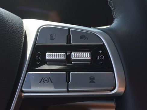 Used 2025 Kia Telluride EX X-Line AWD/4WD image 23