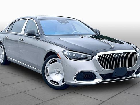 Used 2021 Mercedes-Benz Maybach S 580 4MATIC image 3