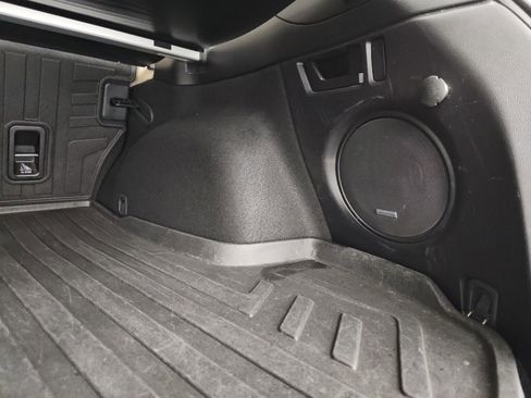 Used 2018 Subaru Outback 2.5i Limited image 37