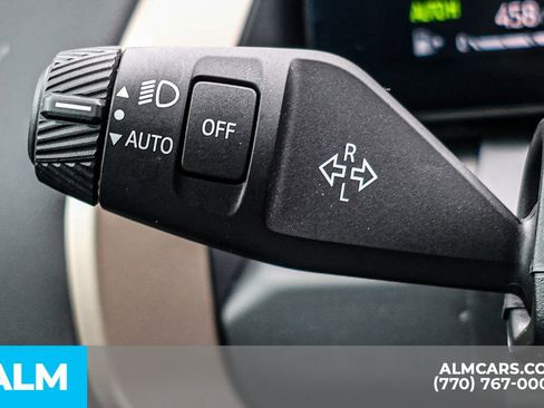 Used 2025 BMW X3 xDrive30i w/ Convenience Package image 34