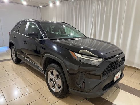 Certified 2025 Toyota RAV4 XLE AWD/4WD image 7