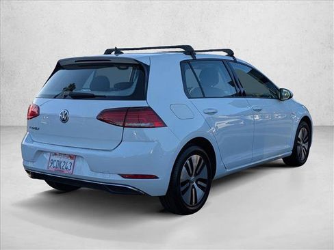 Used 2019 Volkswagen e-Golf SE w/ Driver Assistance Package image 5