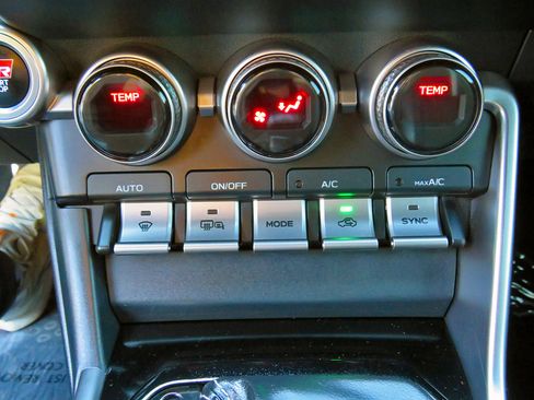 Used 2023 Toyota GR86 Premium image 17