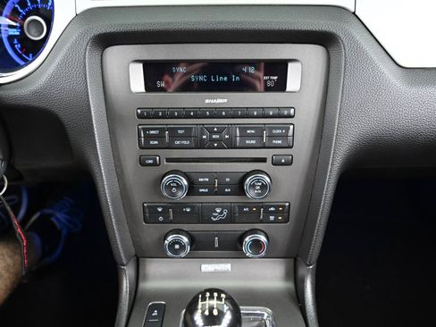 Used 2013 Ford Mustang GT Premium w/ Brembo Brake Pkg RWD image 29