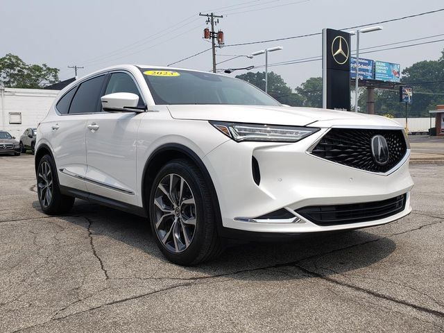 Used 2023 Acura MDX w/ Technology Package AWD/4WD image 4