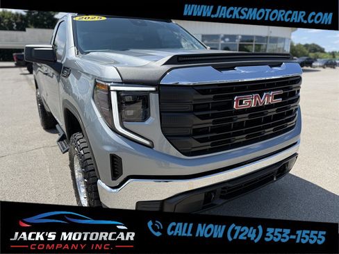 Used 2025 GMC Sierra 1500 Pro w/ Convenience Package AWD/4WD image 8