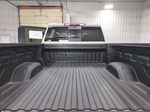 New 2026 GMC Sierra 2500 AT4 w/ AT4 Premium Plus Package image 12