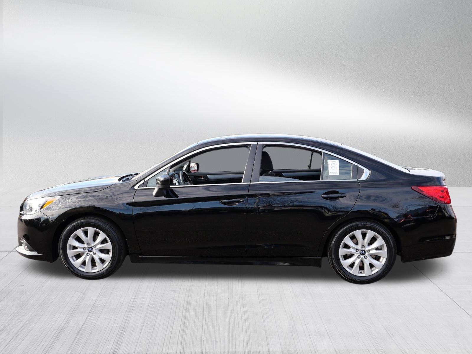 Used 2015 Subaru Legacy 2.5i Premium AWD/4WD image 4