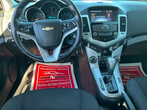 Used 2014 Chevrolet Cruze Eco w/ Enhanced Safety Package image 16