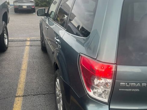 Used 2011 Subaru Forester 2.5X Limited AWD/4WD image 4