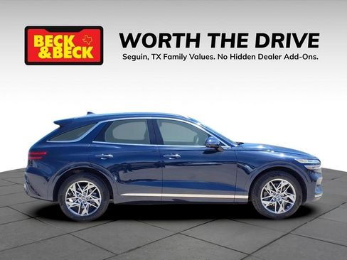 Used 2022 Genesis GV70 2.5T w/ Advanced Package AWD/4WD image 4