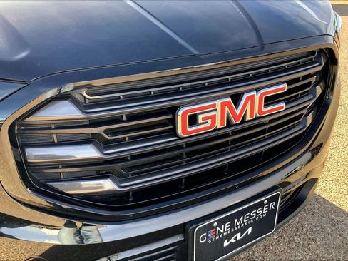 Used 2021 GMC Terrain SLE w/ Driver Convenience Package image 36