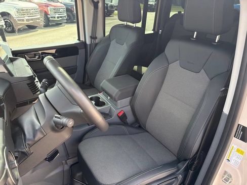 Used 2024 INEOS Grenadier AWD/4WD image 11