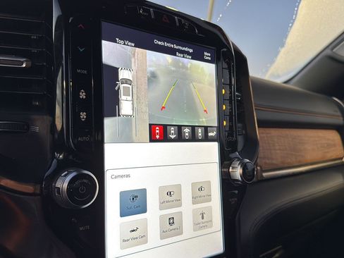 Used 2022 RAM 1500 Limited image 23