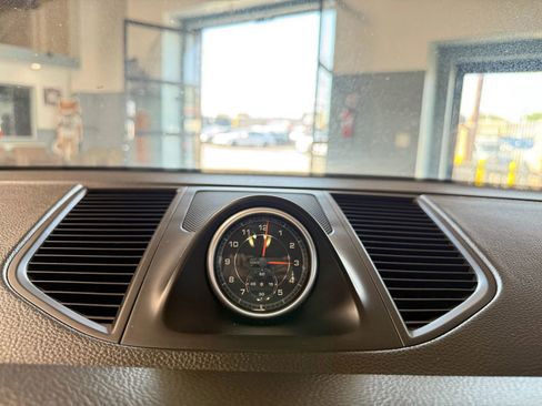 Used 2015 Porsche Macan S image 20