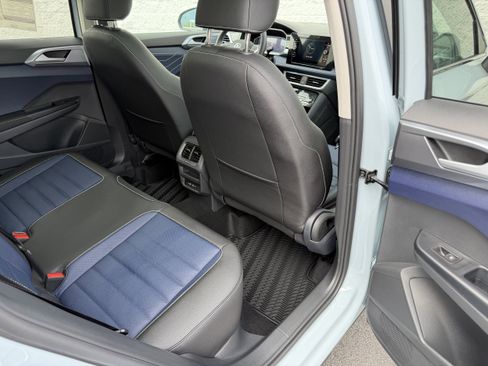 New 2026 Volkswagen Taos SEL AWD/4WD image 31