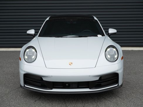 Certified 2025 Porsche 911 Carrera w/ Premium Package RWD image 28