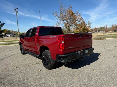 Used 2021 Chevrolet Silverado 1500 LT Trail Boss image 7