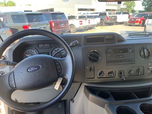 Used 2013 Ford E-250 and Econoline 250 w/ PWR Group RWD image 23