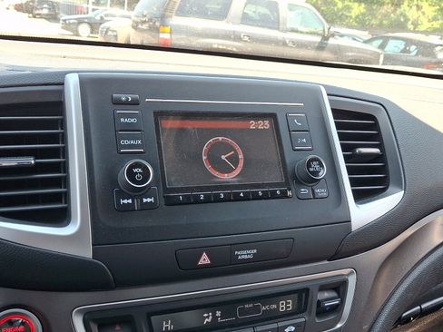 Certified 2017 Honda Ridgeline Sport image 15
