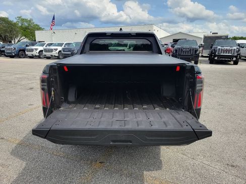 New 2025 GMC Sierra EV Denali AWD/4WD image 6