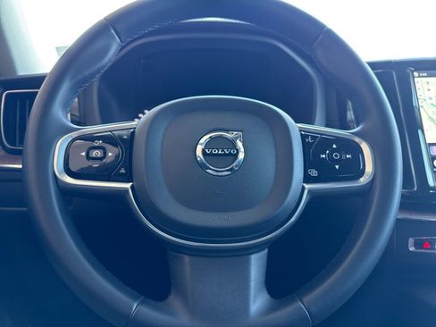 Certified 2023 Volvo XC60 B5 Ultimate AWD/4WD image 23
