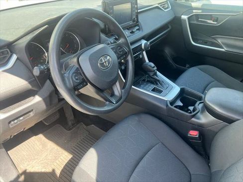 Certified 2021 Toyota RAV4 XLE AWD/4WD image 5