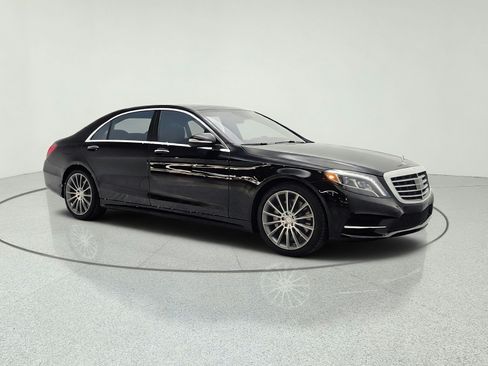 Used 2015 Mercedes-Benz S 550 Sedan image 3
