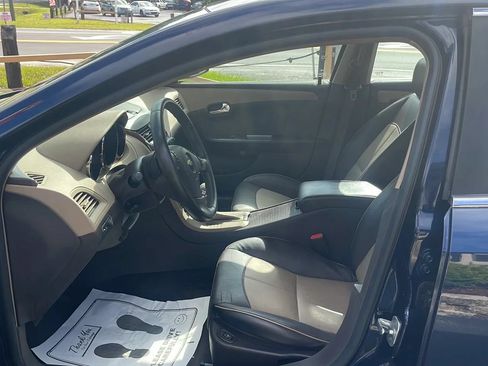 Used 2008 Chevrolet Malibu LTZ FWD image 8