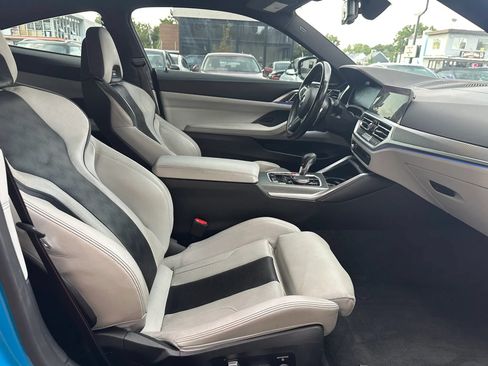 Used 2022 BMW M4 xDrive Competition w/ M Driver's Package AWD/4WD image 9