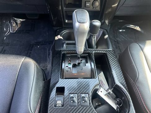 Used 2024 Toyota 4Runner TRD Off-Road Premium w/ Moonroof Package AWD/4WD image 24