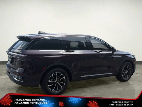 Used 2024 Lincoln Nautilus Premier w/ Equipment Group 102A AWD/4WD image 7