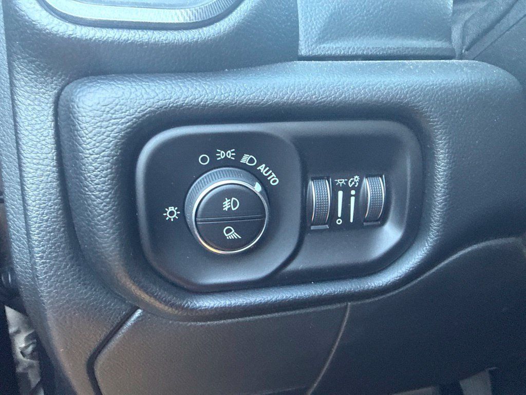 Used 2019 RAM 2500 Power Wagon AWD/4WD image 17