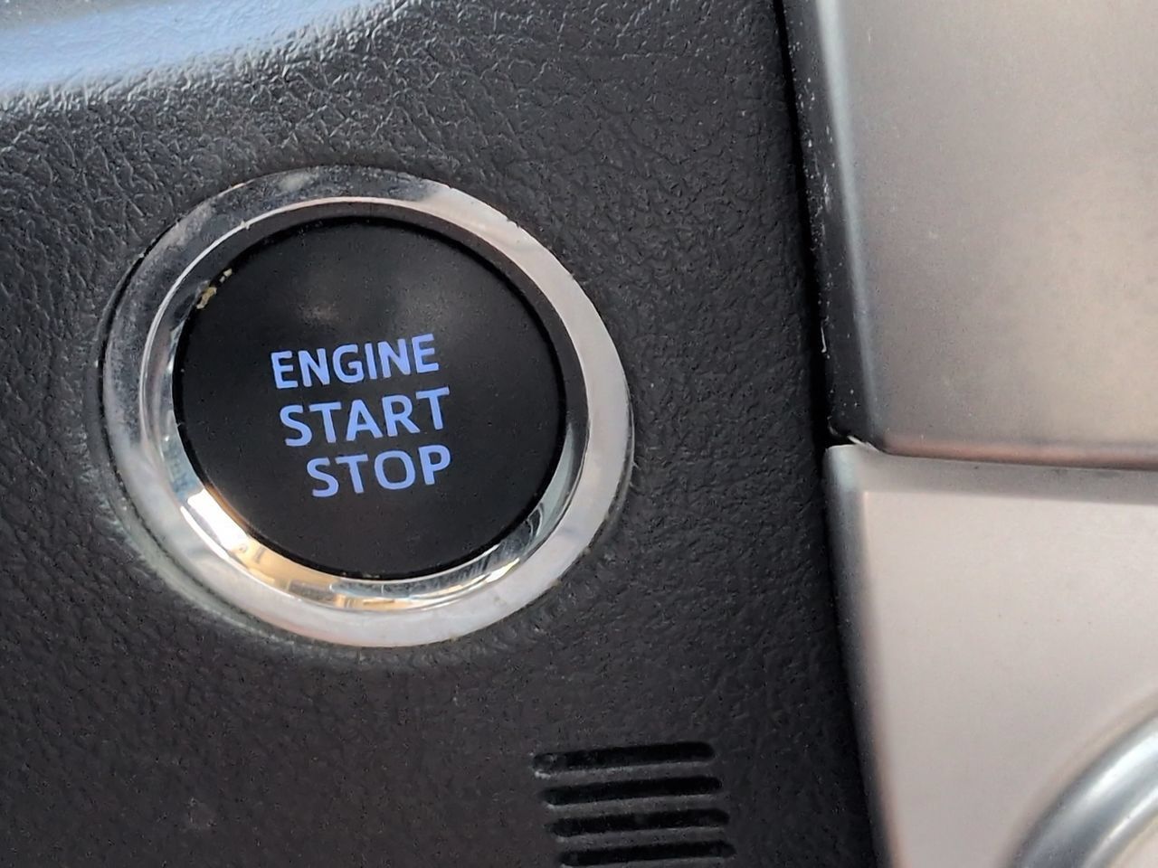 Used 2021 Toyota 4Runner Limited RWD image 26