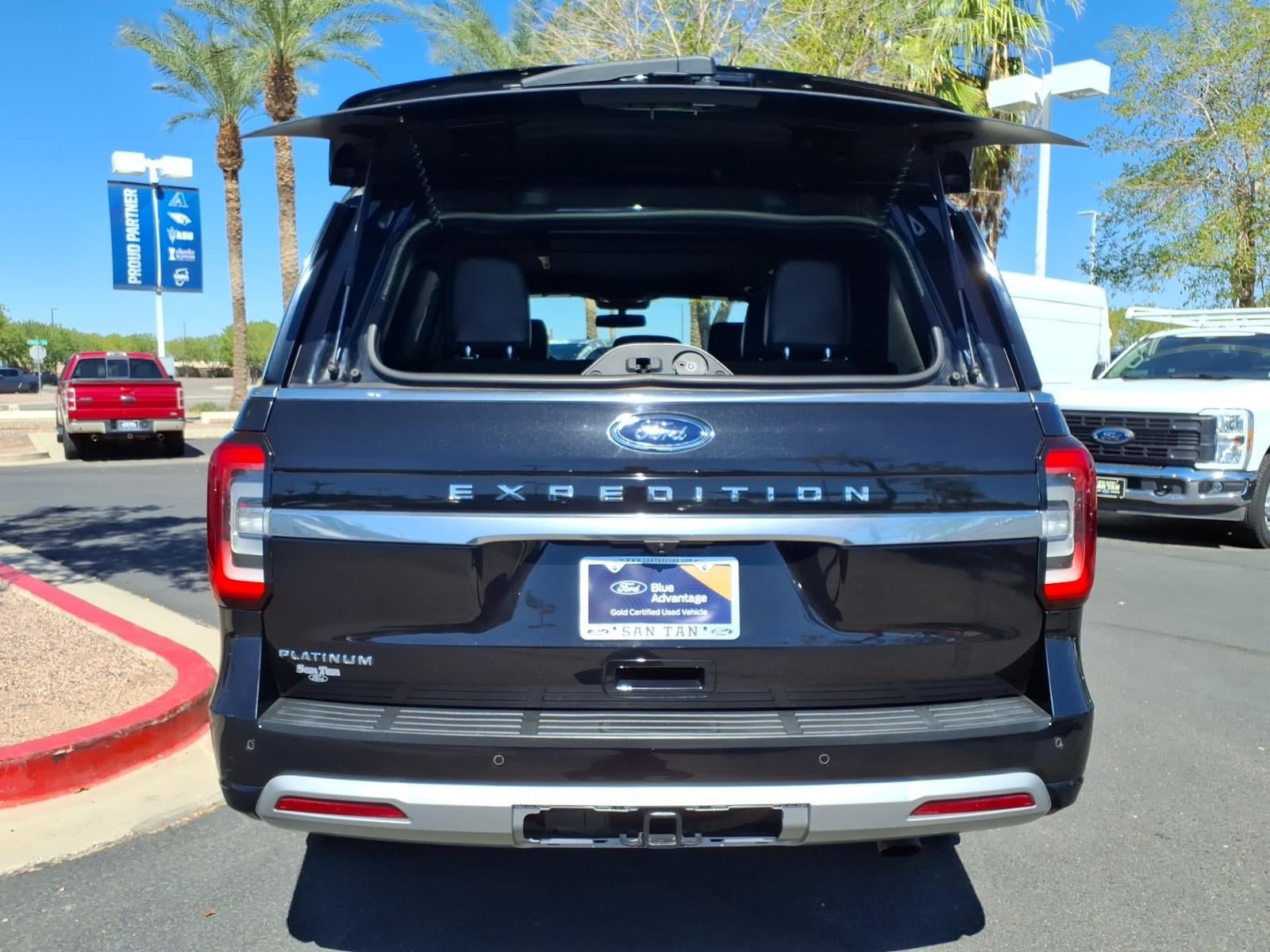 Certified 2024 Ford Expedition Platinum AWD/4WD image 18