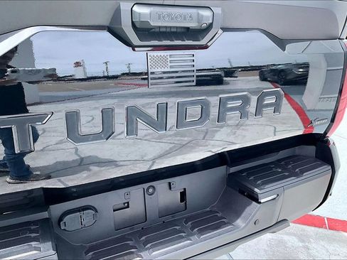 Used 2024 Toyota Tundra SR5 w/ SR5 Premium Package AWD/4WD image 21