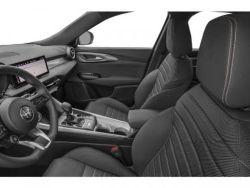 Used 2024 Alfa Romeo Tonale Ti w/ Active Assist Package image 12