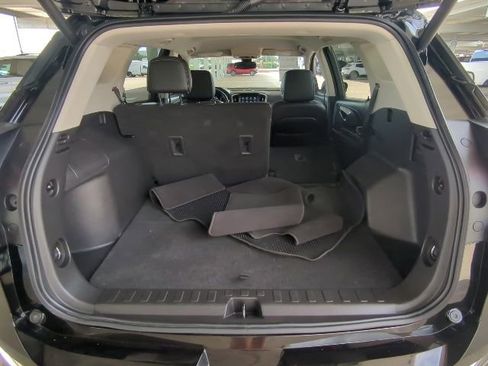 Used 2022 GMC Terrain Denali w/ Denali Premium Package image 23