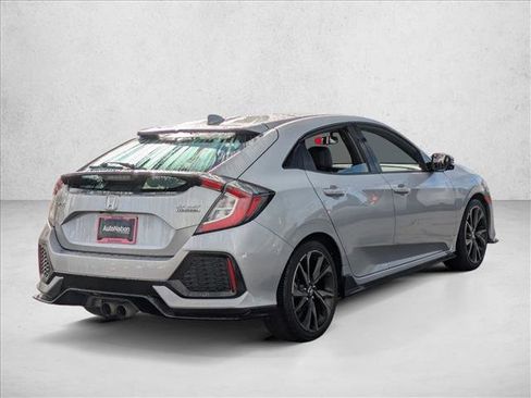 Used 2018 Honda Civic Sport Touring image 6